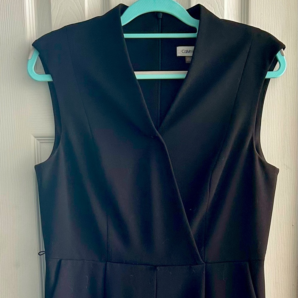 Calvin Klein Black, Ladies Professional Sleeveless, V-Neck Pants Suit. Sz. 12.